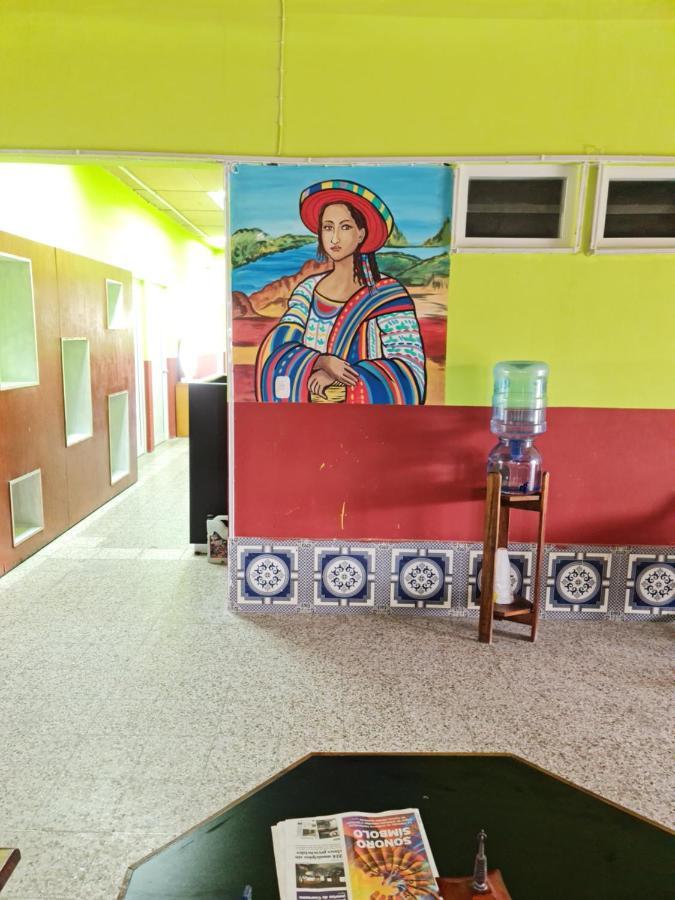 Hotel Kasa Kamelot Las Rosas Quetzaltenango Extérieur photo