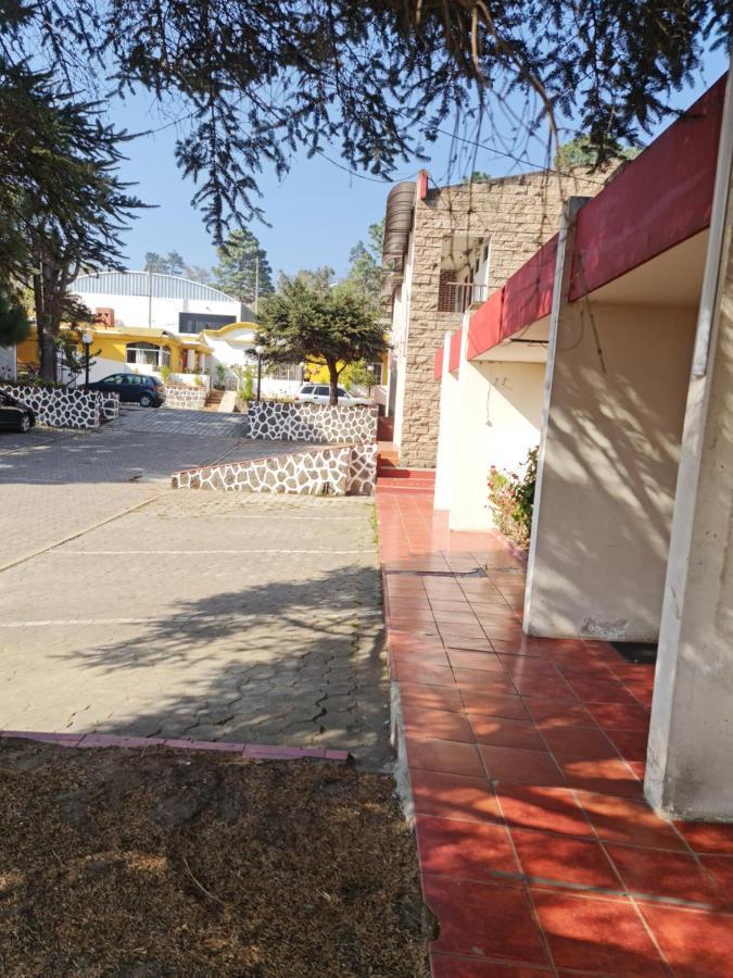 Hotel Kasa Kamelot Las Rosas Quetzaltenango Extérieur photo