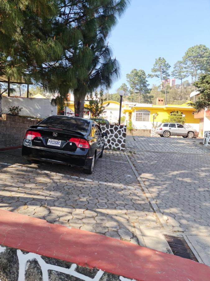Hotel Kasa Kamelot Las Rosas Quetzaltenango Extérieur photo