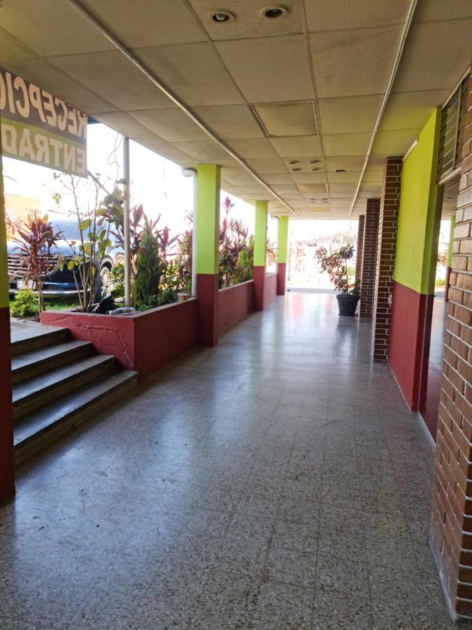 Hotel Kasa Kamelot Las Rosas Quetzaltenango Extérieur photo