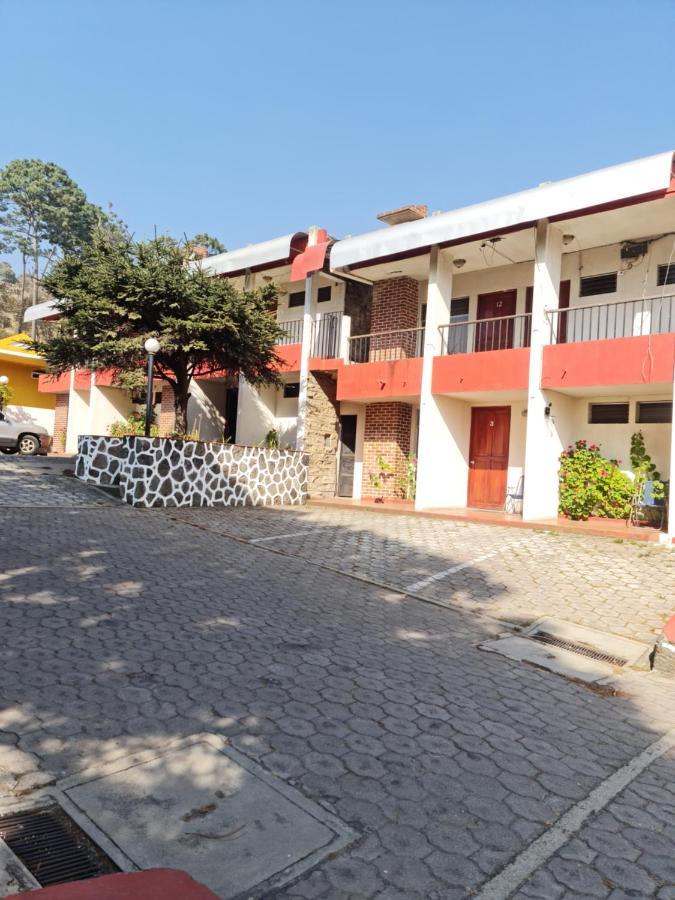 Hotel Kasa Kamelot Las Rosas Quetzaltenango Extérieur photo